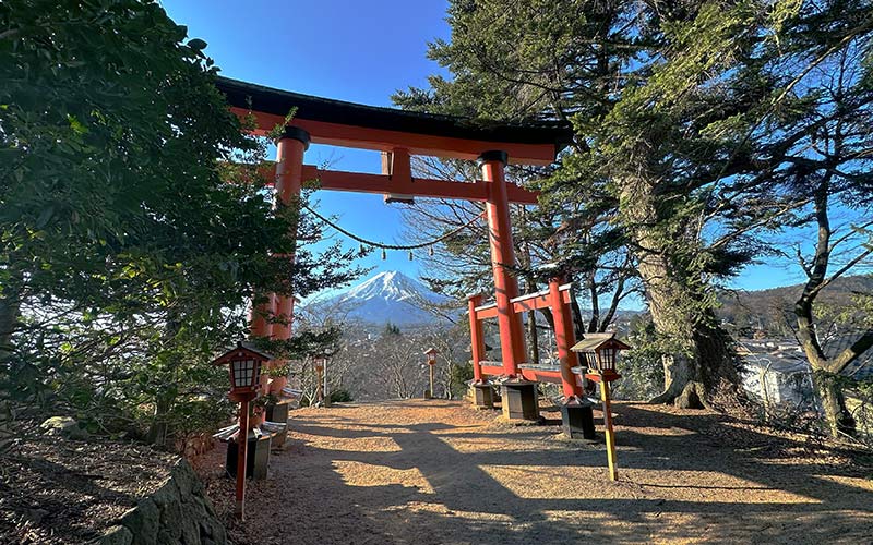 Arakura Fuji Sengen Jinja-Shrine Torii (archway)